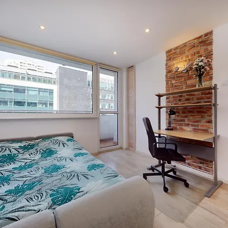 Crystal Ii Apartamento